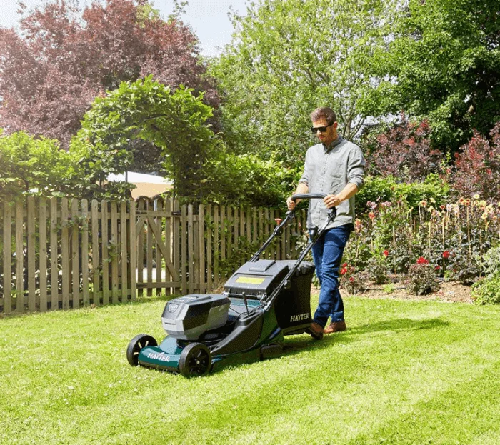 Hayter Harrier 48 Cordless Lawn Mower 477A - Kit 3 Hayter Harrier 48 Cordless Lawn Mower 477A