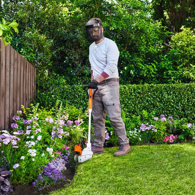 STIHL FSA 30 Cordless Strimmer Set with Battery & Charger 2 https://www.masseys-diy.co.uk/stihl-fsa-30-cordless-strimmer-set/