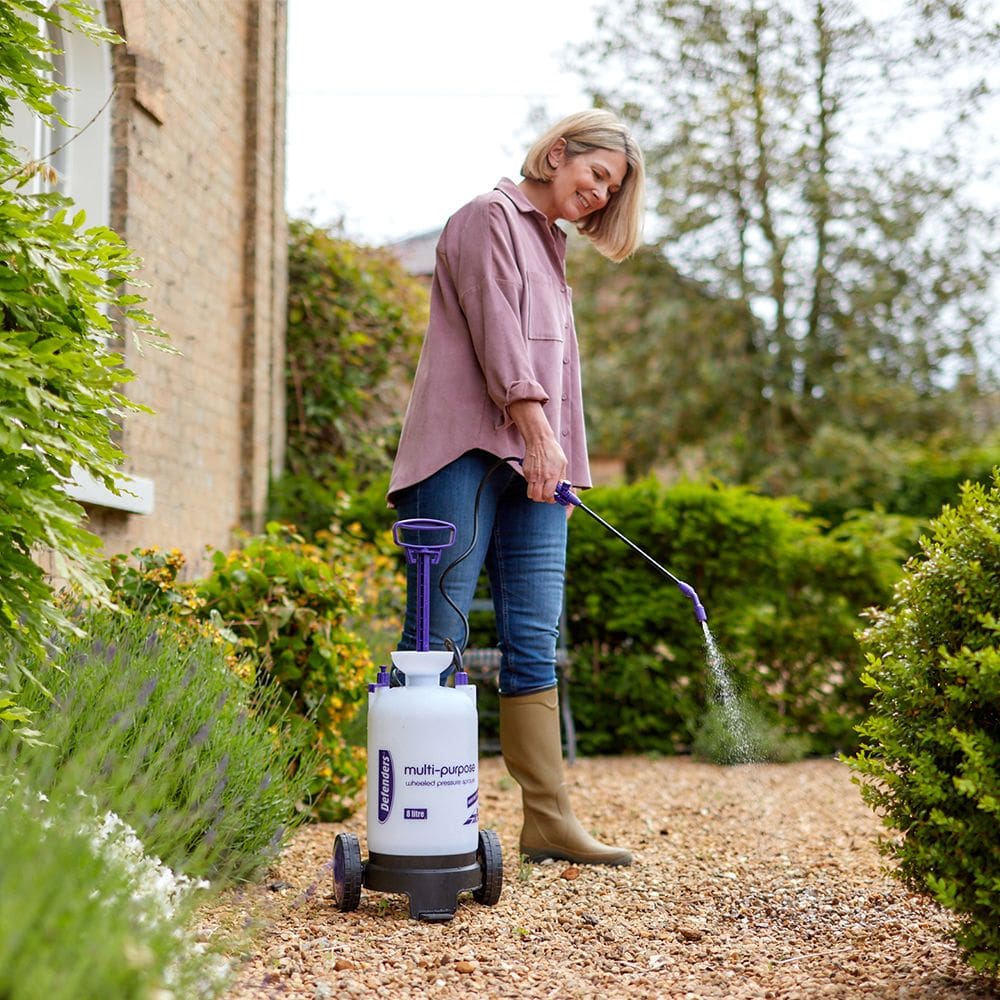Defenders Multi-Purpose Wheeled Pressure Sprayer – 8L 2 Defenders Multi-Purpose Wheeled Pressure Sprayer – 8L - Image 2
