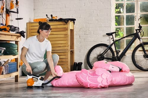 STIHL KOA 20 Cordless Compressor 4 Stihl KOA 20 inflating air bed