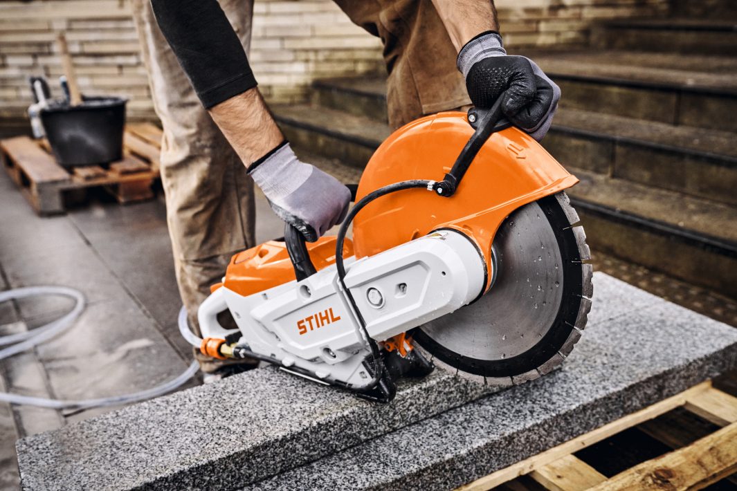 STIHL TSA 350 Cordless Cut-Off Machine – 350mm / 14" 3 STIHL TSA 350 Cordless Cut-Off Machine – 350mm / 14"